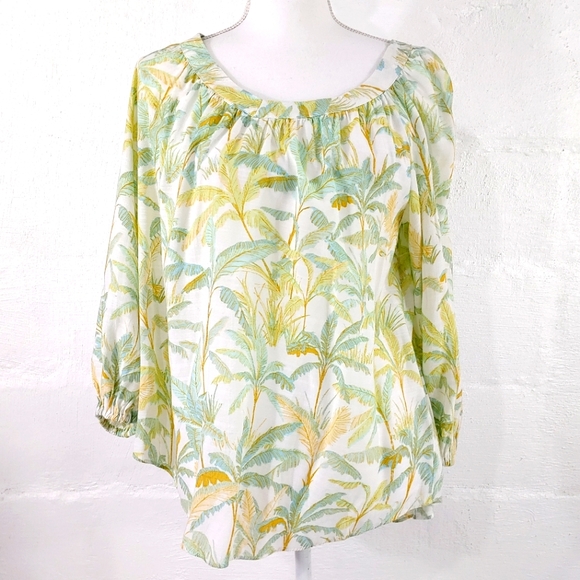 LC Lauren Conrad Tops - LAUREN CONRAD TROPICAL PULLOVER TOP (963)